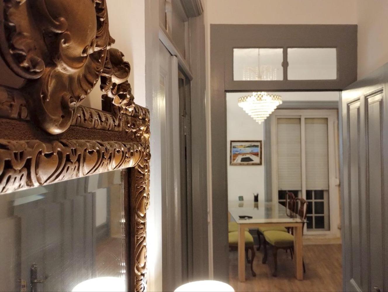 Piso Centrico De Tres Dormitorios Reformado Del S XIX Vigo Bagian luar foto