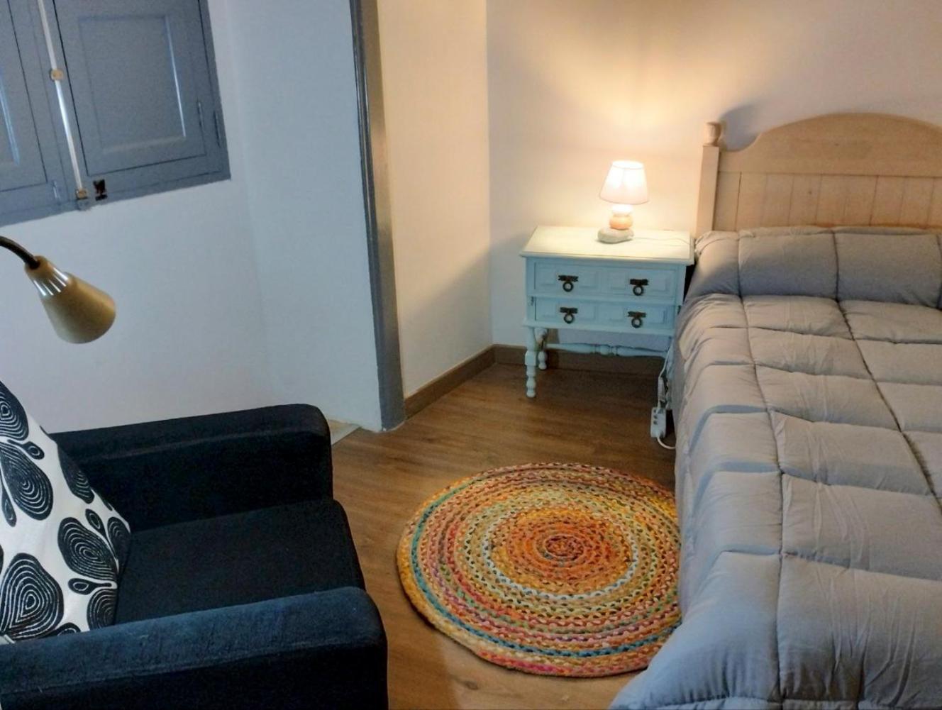 Piso Centrico De Tres Dormitorios Reformado Del S XIX Vigo Bagian luar foto