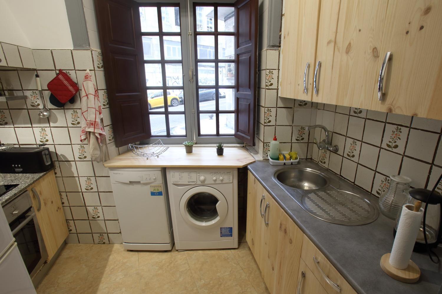 Piso Centrico De Tres Dormitorios Reformado Del S XIX Vigo Bagian luar foto